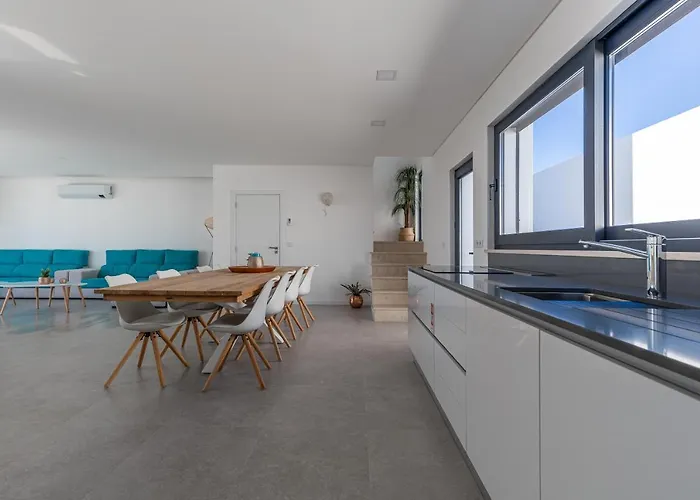 Locki With Jacuzzi And Private Pool Lourinhã